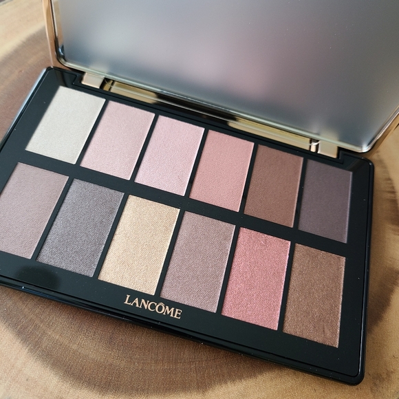 Lancome Eyeshadow Palette - Picture 2 of 6